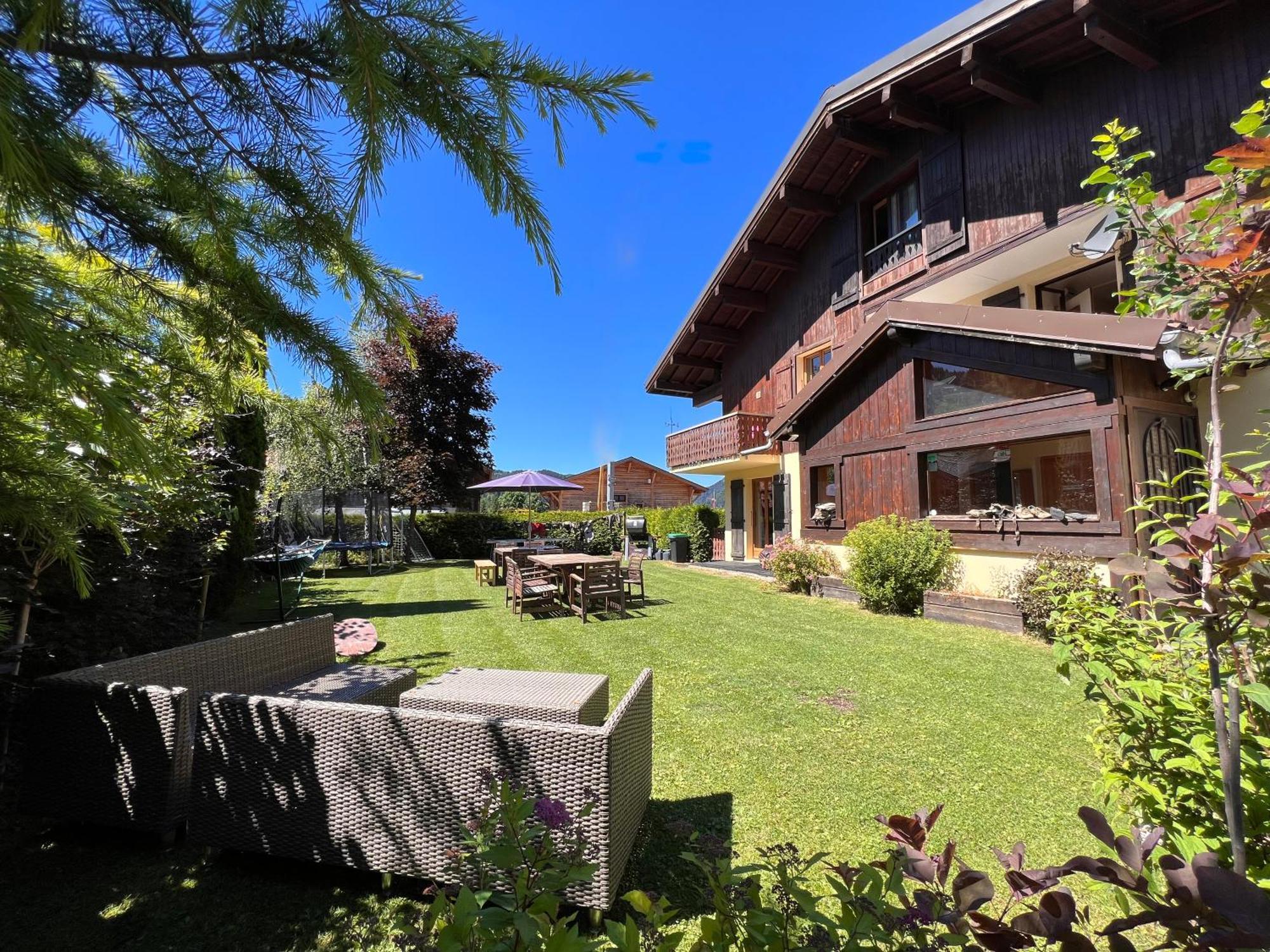 Chalet Aventure B&B Ле-Же Екстер'єр фото