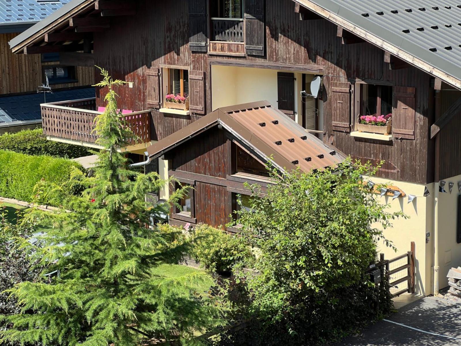 Chalet Aventure B&B Ле-Же Екстер'єр фото