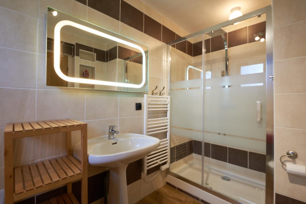 Chalet Aventure B&B Ле-Же Екстер'єр фото